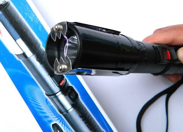 那種電棍適合女生使用？