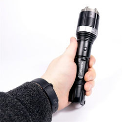 黑鷹HY-8810型變焦高壓電擊棒